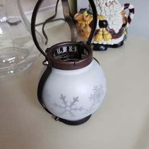 Candle holder